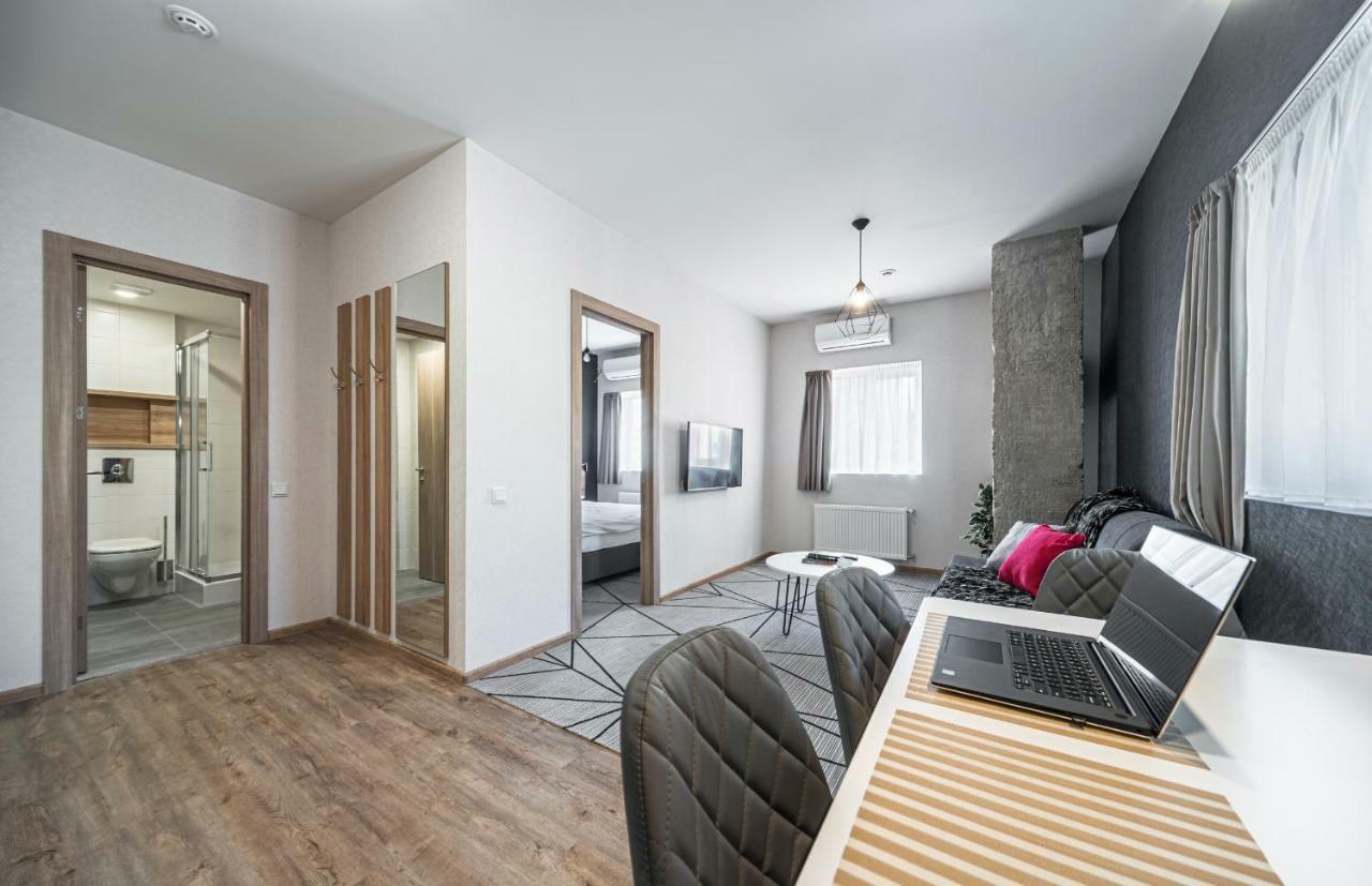 קייב Amarant Apart Hotel By Chm מראה חיצוני תמונה